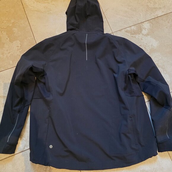 Lululemon men's cross chill jacket - Picture 2 of 9